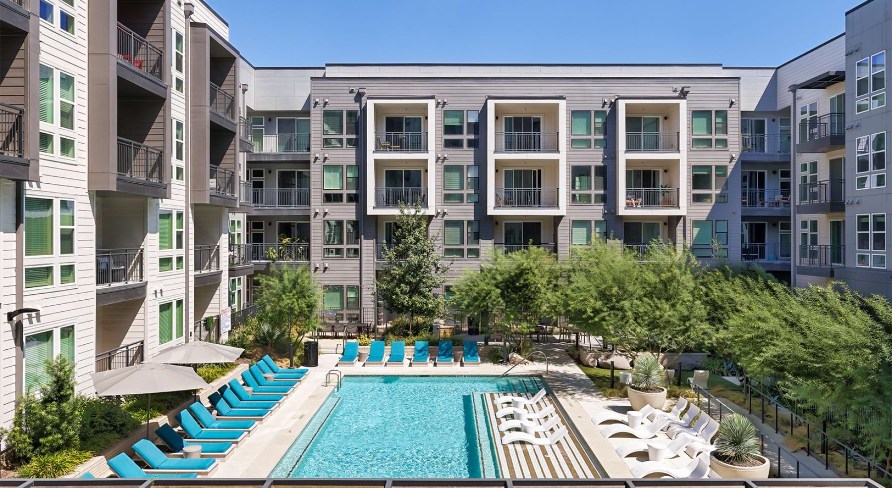 Resort-style swimming pool